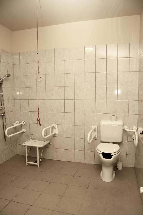 Rembrandt Vendeghaz Otel Kisbér Dış mekan fotoğraf