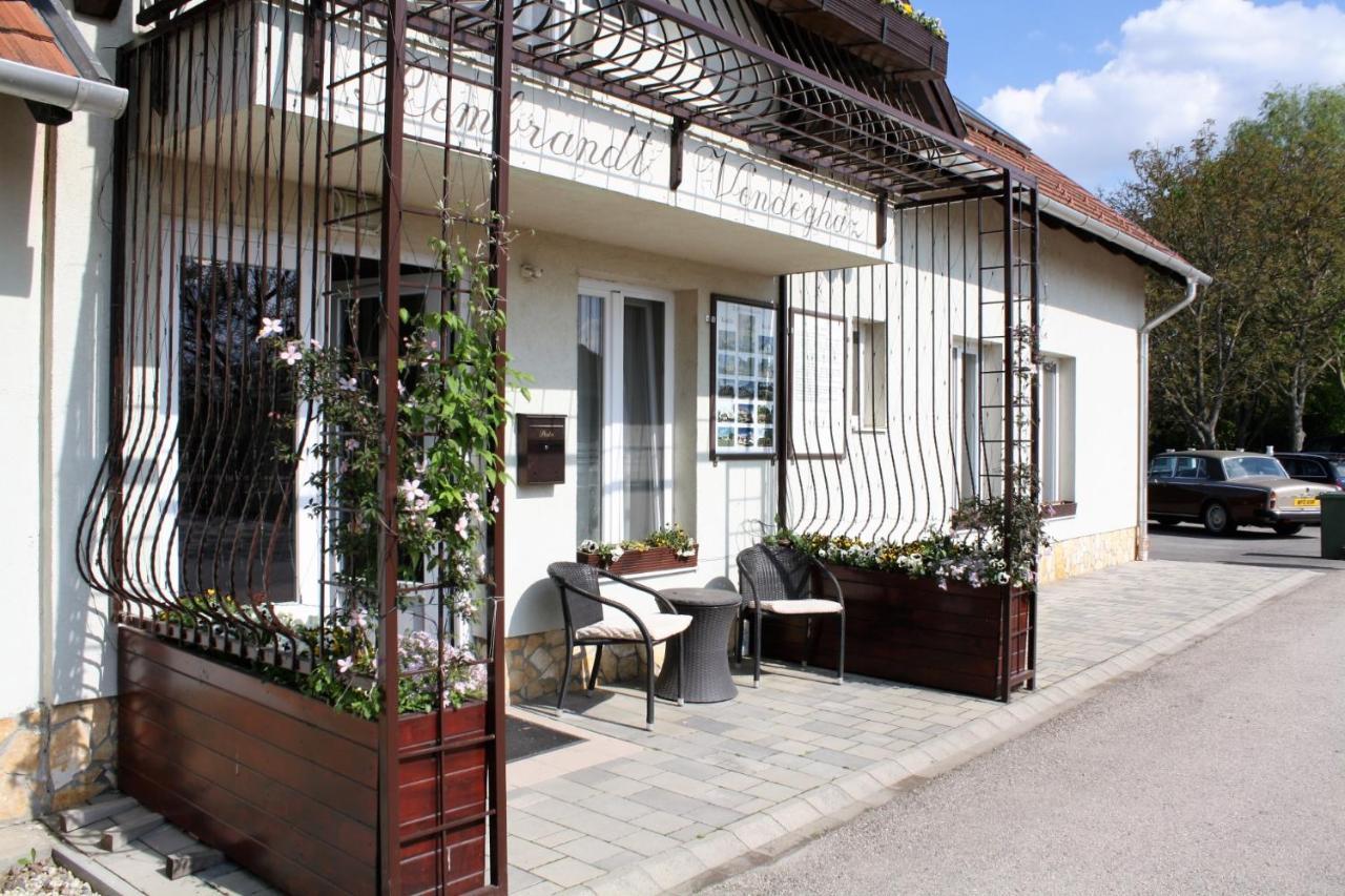 Rembrandt Vendeghaz Otel Kisbér Dış mekan fotoğraf