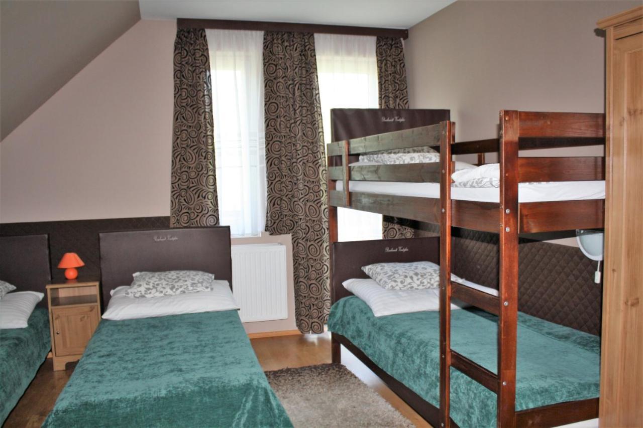 Rembrandt Vendeghaz Otel Kisbér Dış mekan fotoğraf