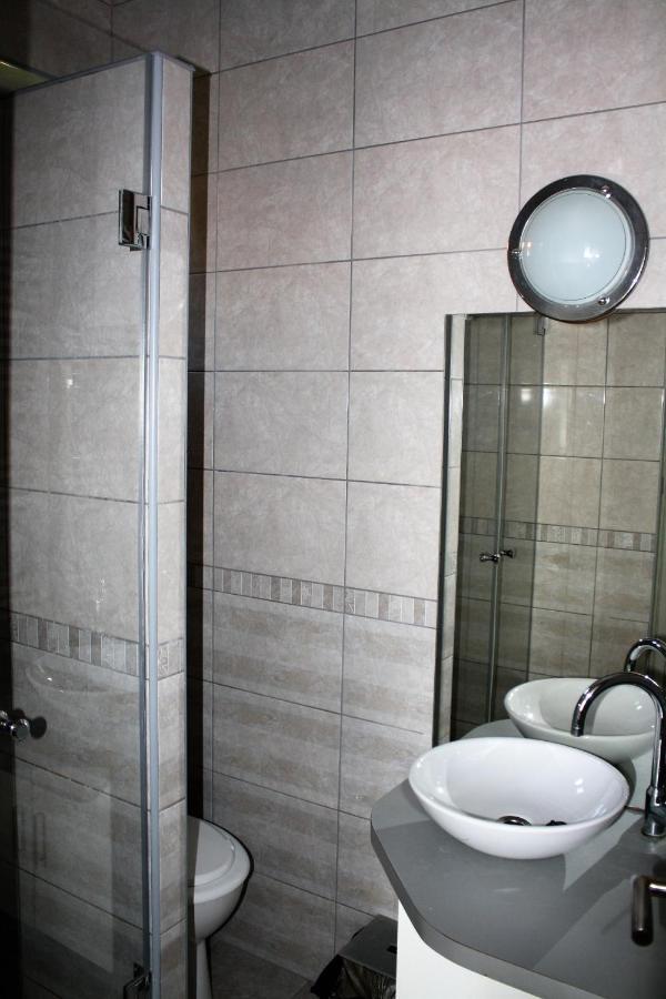 Rembrandt Vendeghaz Otel Kisbér Dış mekan fotoğraf
